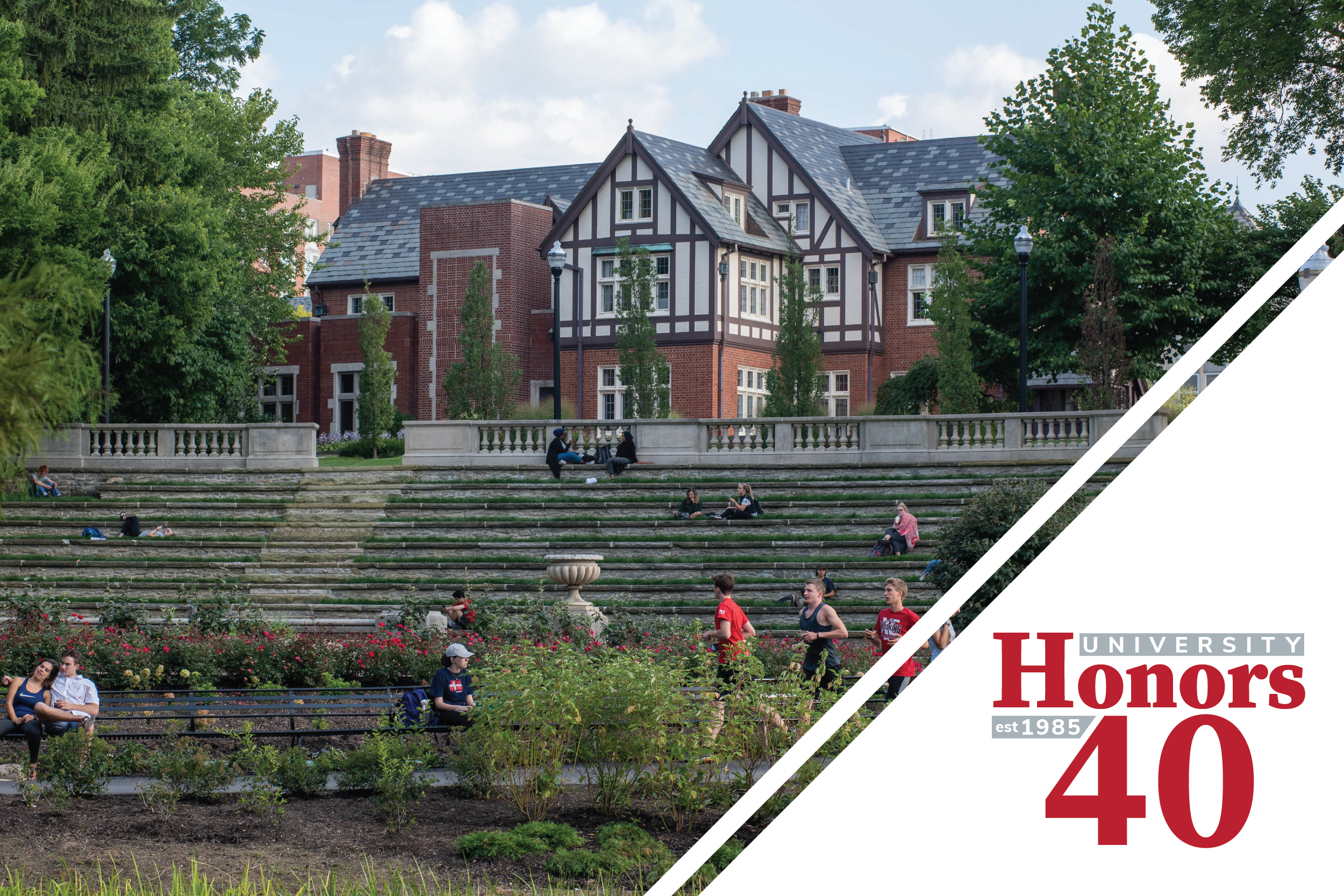 Kuhn Honors and Scholars House overlooking Mirror Lake