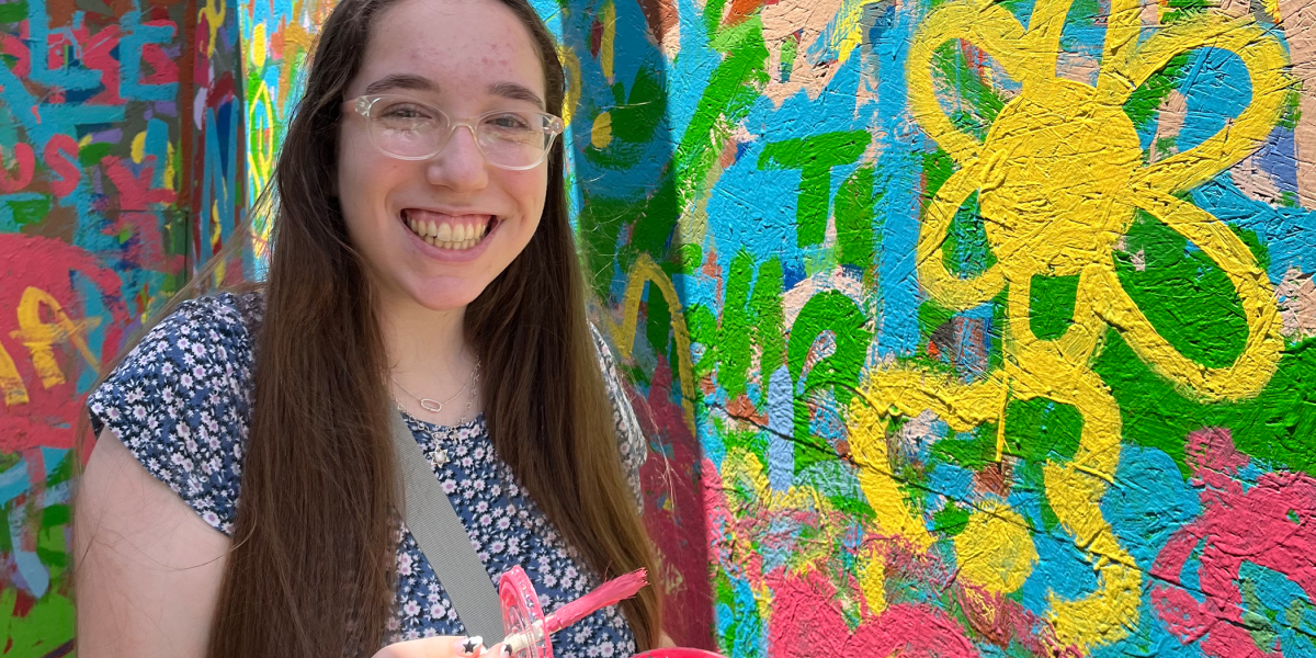 Talia Sukienik painting 